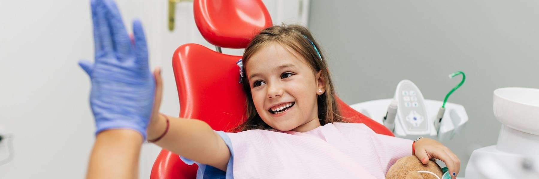 young girl at the dentist in narre warren